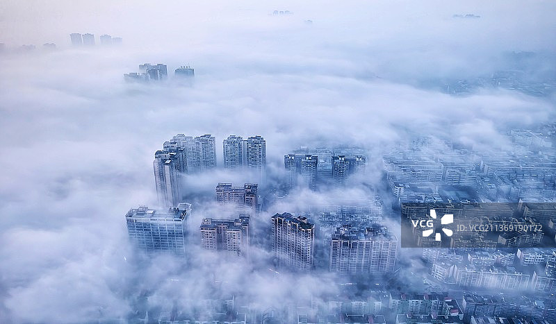 不见眉州见晨雾图片素材