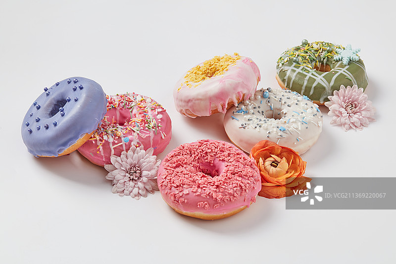 甜甜圈排列图片素材