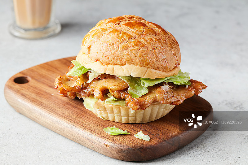 鸡扒菠萝包图片素材