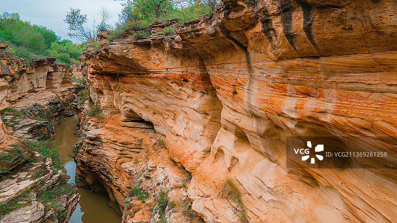 宁夏彭阳茹河瀑布图片素材