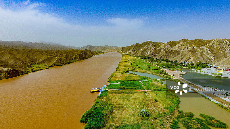 宁夏青铜峡黄河大峡谷水利枢纽图片素材