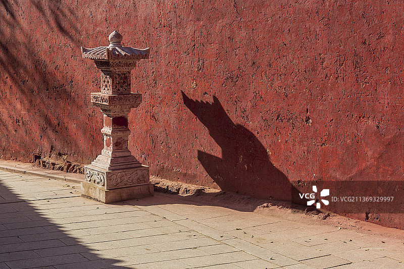 寺庙光影——山西   忻州市 五台县图片素材