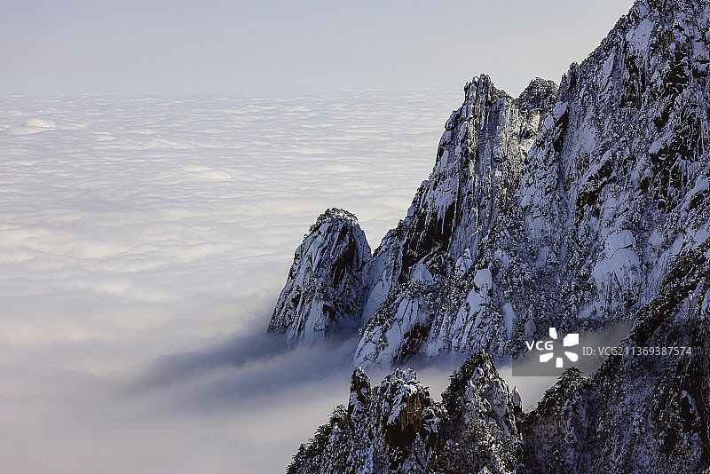 雪后黄山-云谷云海图片素材