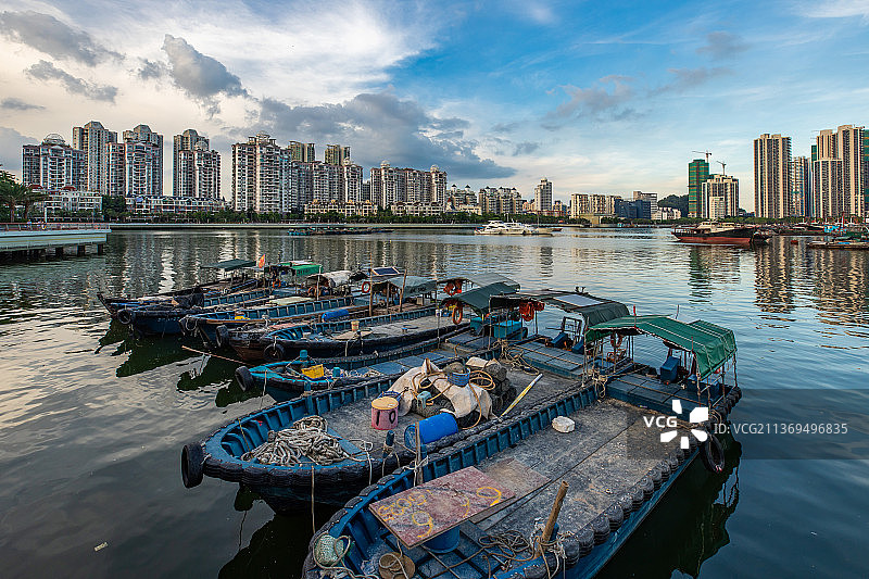 蛇口渔港码头图片素材