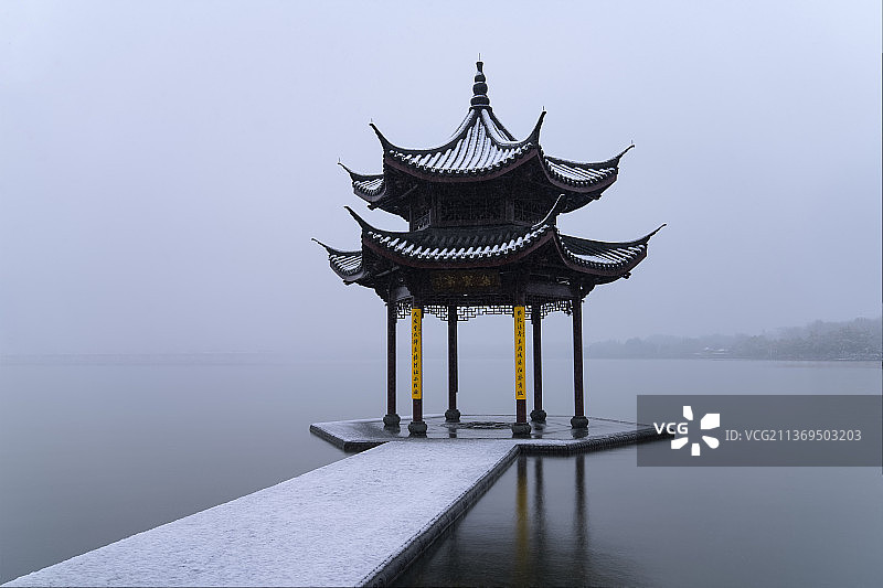 雪后 集贤亭图片素材