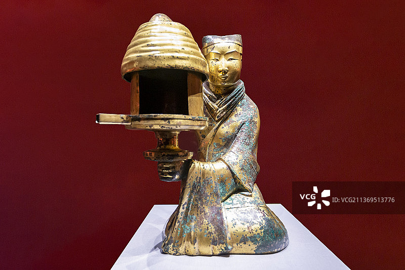 北京故宫“何以中国”展：长信宫灯（汉代，河北博物院藏）图片素材