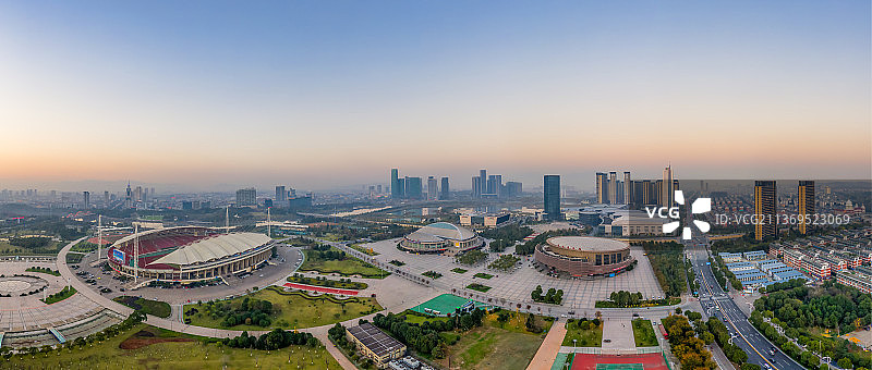 浙江义乌城市地标性建筑全景图航拍图片素材