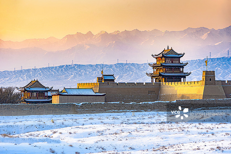 嘉峪关城楼日出图片素材