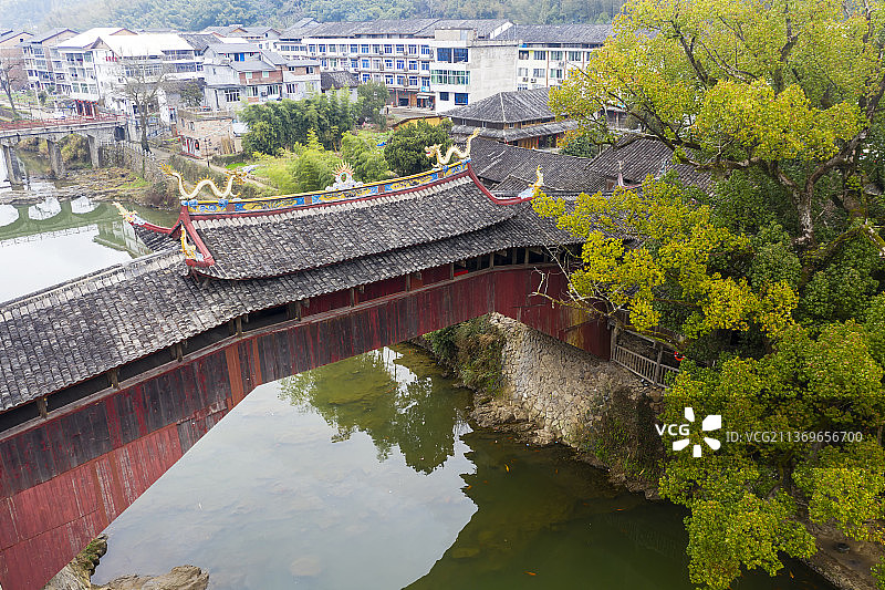 浙江省温州市泰顺县泗溪廊桥航拍图片素材