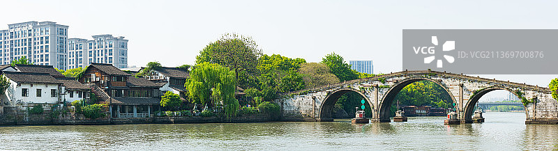 浙江杭州拱宸桥景区 桥西历史文化街区 京杭大运河杭州段 老杭州古建筑 古代桥梁 石拱桥图片素材