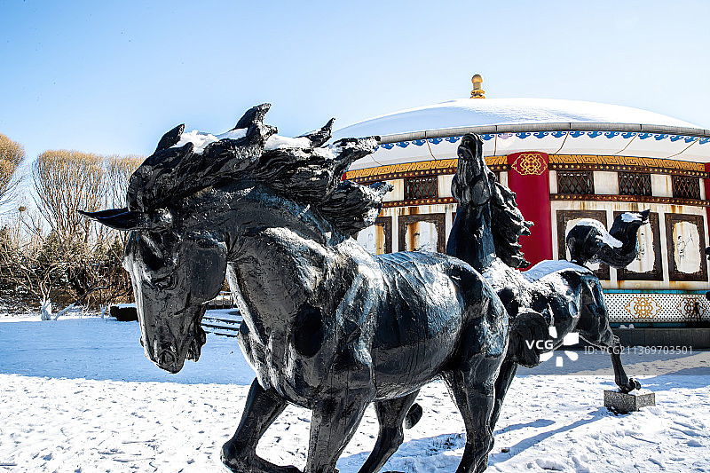 鄂尔多斯雕像图片素材