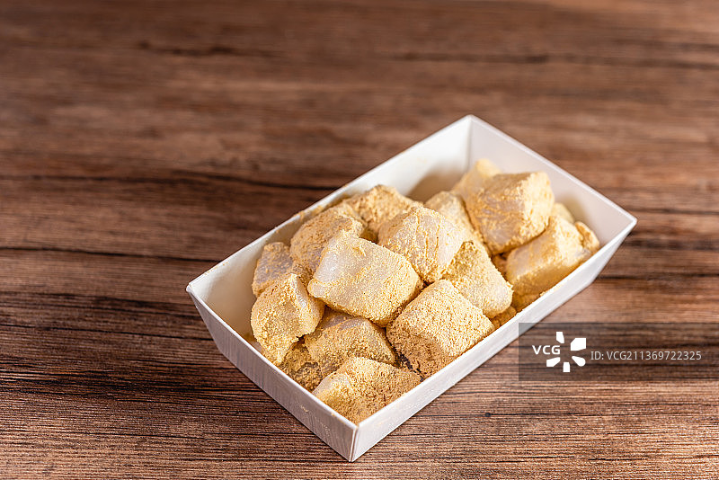 一盒驴打滚年糕图片素材