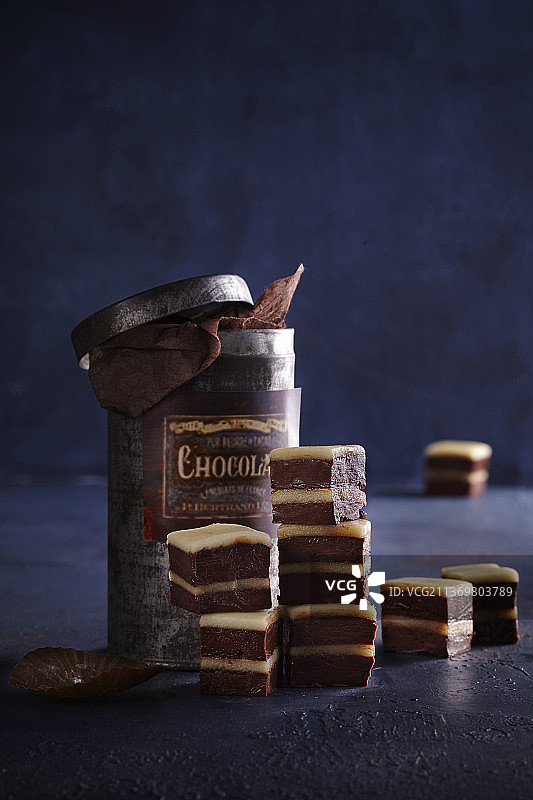 杏仁酒果仁糖图片素材