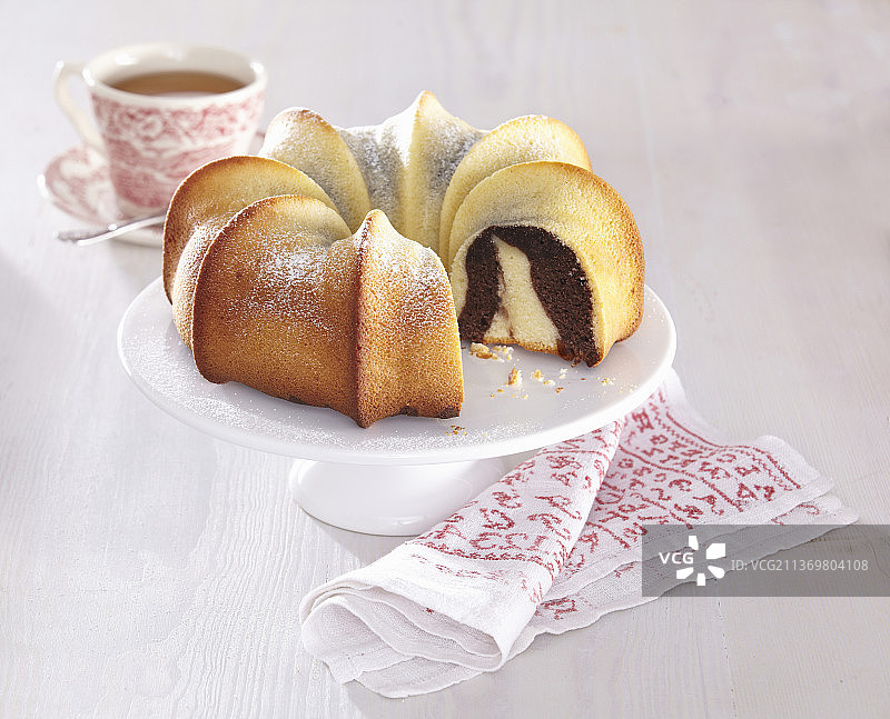 杏仁奶油花式面包图片素材