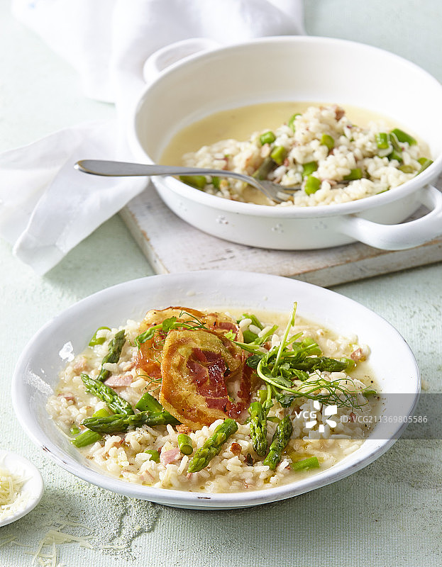 芦笋烩饭图片素材