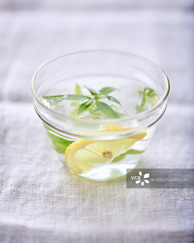 柠檬马鞭草柠檬水图片素材