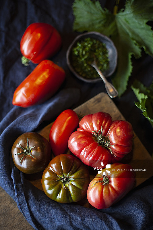 什锦彩色番茄图片素材