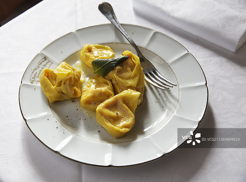 南瓜鼠尾草意大利饺子图片素材