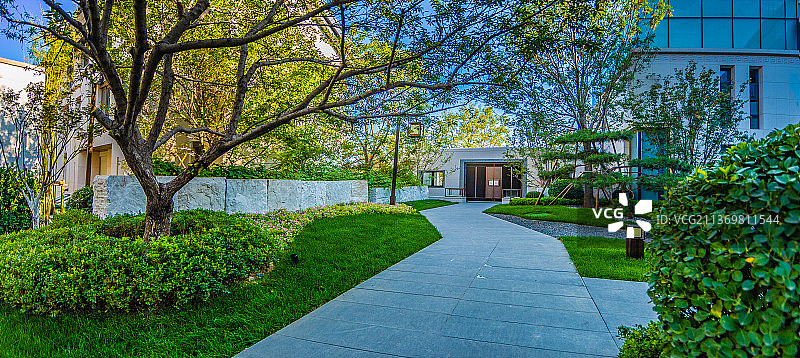 别墅区内园林景观图片素材