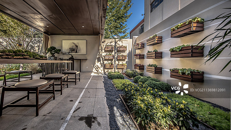 房地产庭院餐厅图片素材