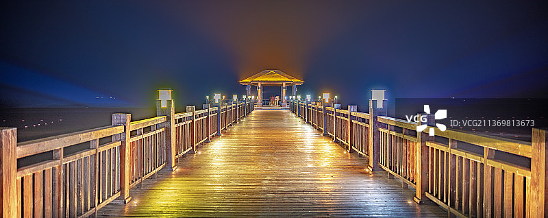 秦皇岛南戴河海边码头图片素材