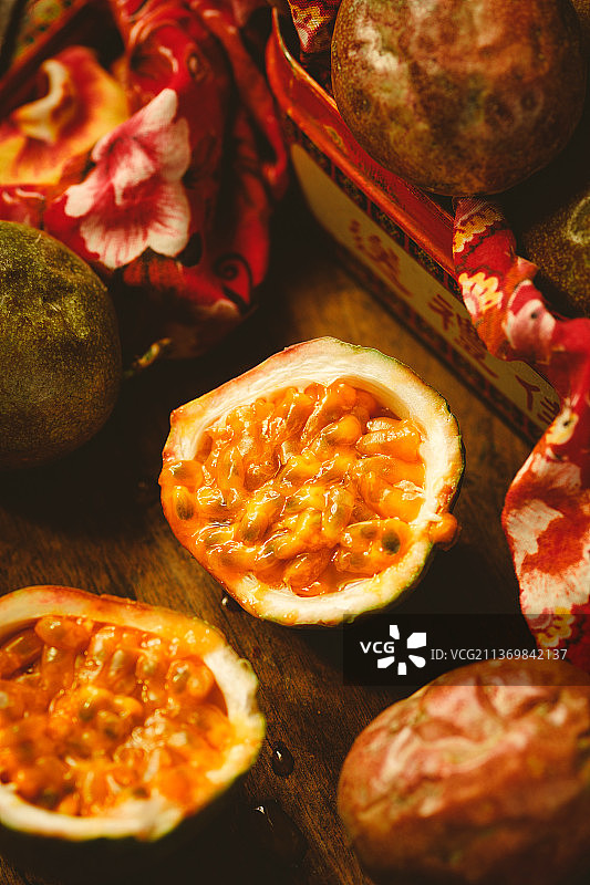 酸甜美味的百香果图片素材