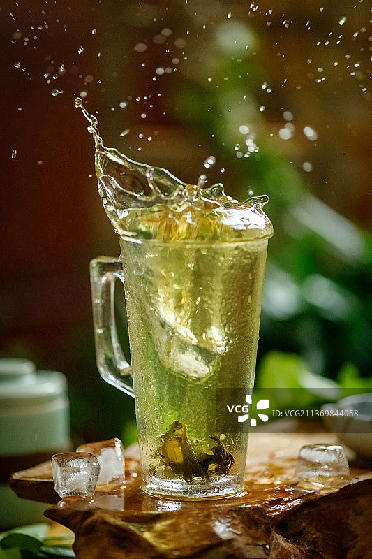 夏日清爽绿茶图片素材