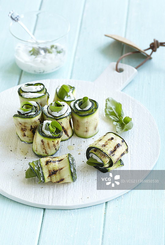 烤西葫芦卷图片素材