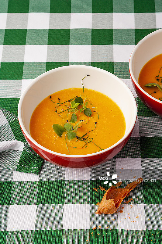 奶油冬南瓜汤图片素材