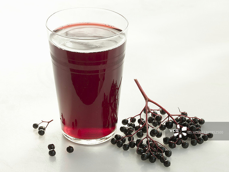 接骨木果和接骨木果汁图片素材