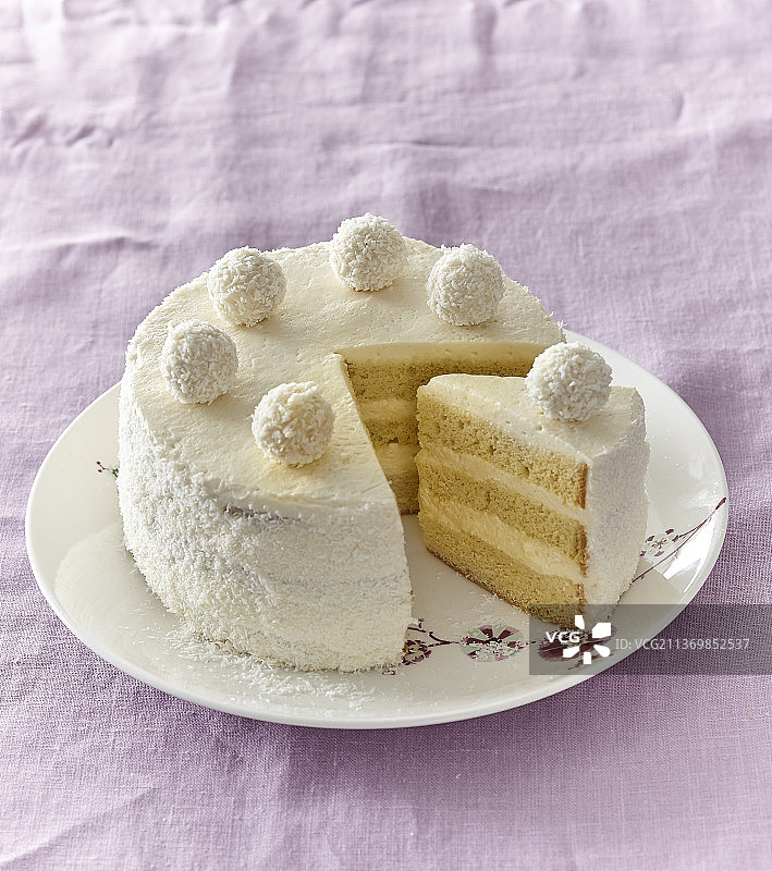 拉斐尔蛋糕图片素材