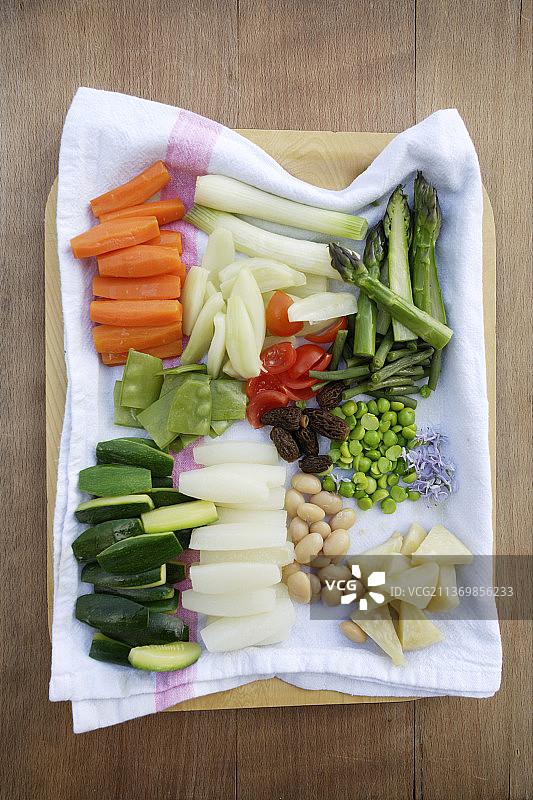 焯水蔬菜拼盘食材准备图片素材