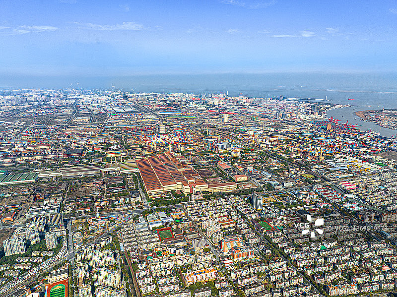 航拍宝山 宝武不锈钢老工业基地转型发展 吴淞创新城 黄浦江吴淞口图片素材