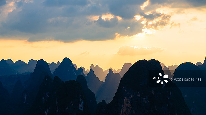 老寨山日落图片素材