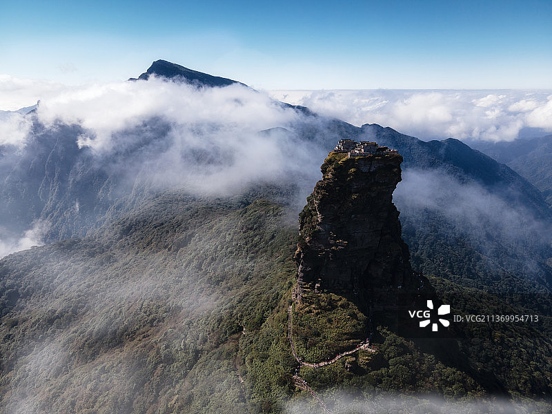 中国贵州黔东北梵净山佛教圣地铜仁市自然保护区金顶印江县柱子旅行景区云海晴天图片素材
