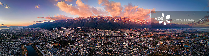 苍山浮云图片素材