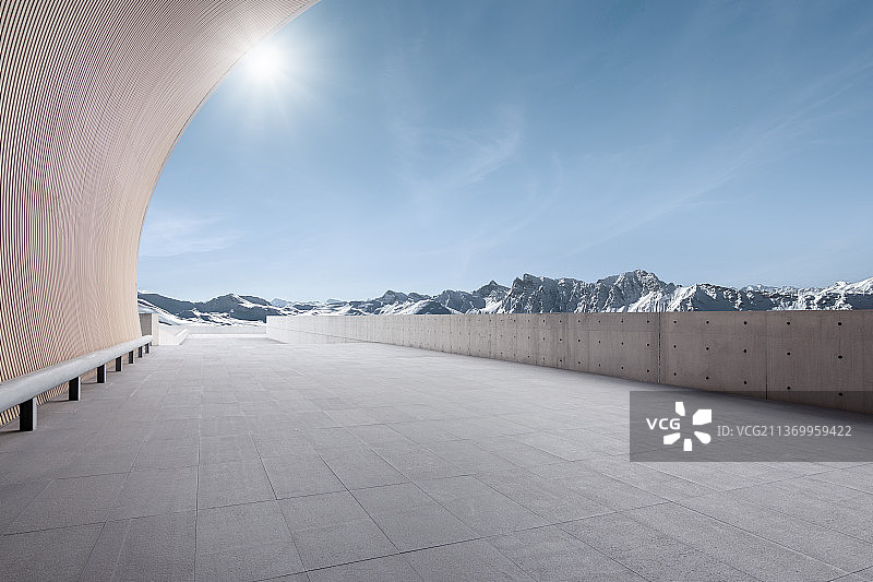 雪山背景下的汽车广告道路平台图片素材