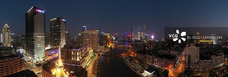 上海外滩夜景图片素材