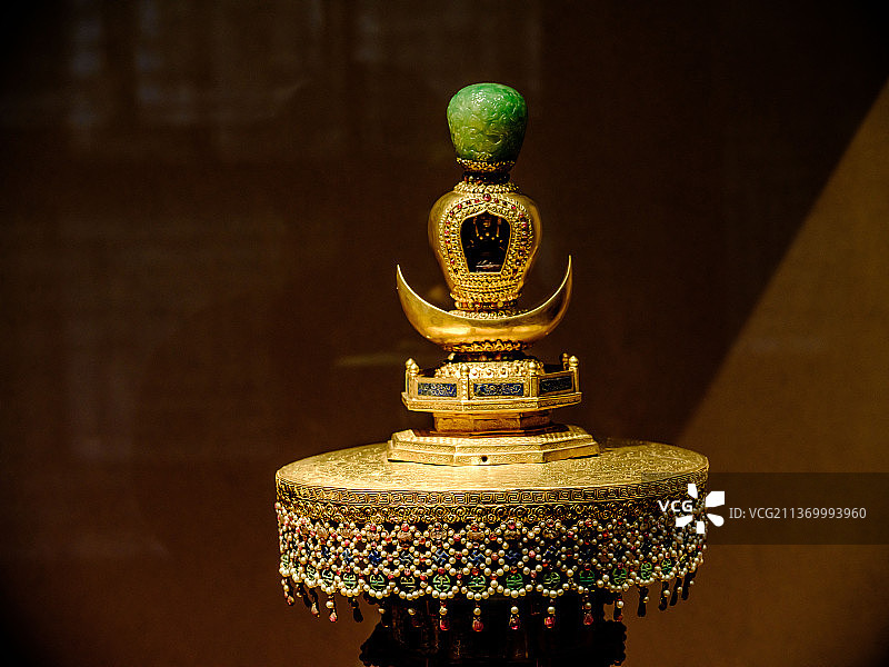 北京故宫珍宝馆金嵌宝石塔类藏品图片素材