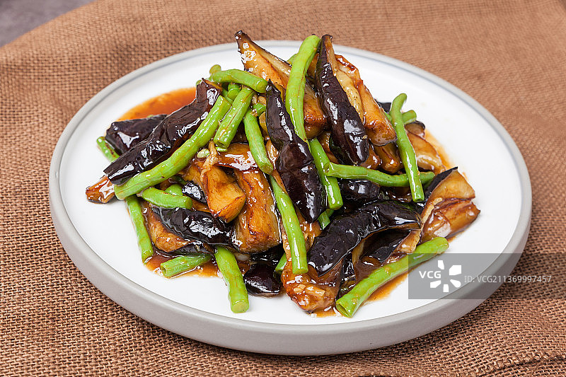 中餐美食-长豆角烧茄子图片素材