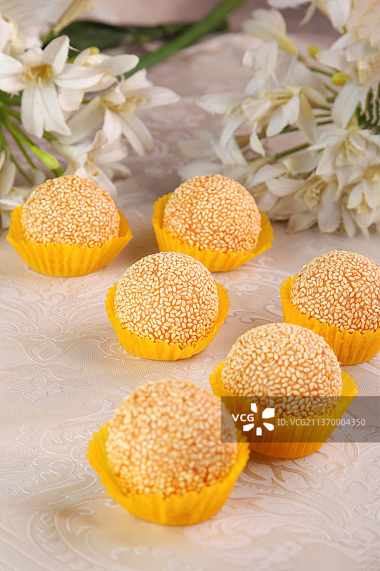 中餐美食-炸麻团图片素材