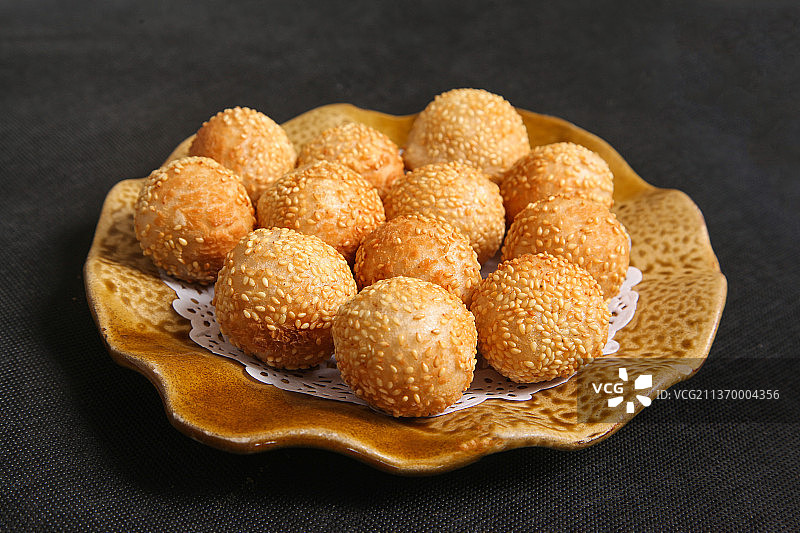 中餐美食-炸麻团图片素材