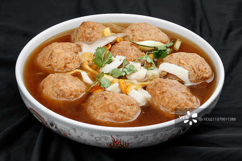 中餐美食-珍菌丸子汤图片素材