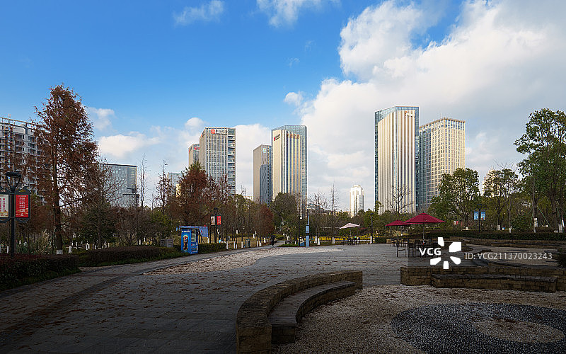 浙江台州椒江东商务区 和合公园 天盛中心图片素材