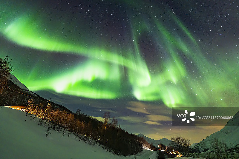 挪威的森林，极光图片素材