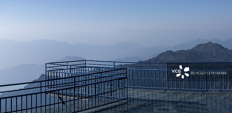 昭通大山包风景区玻璃观景平台图片素材