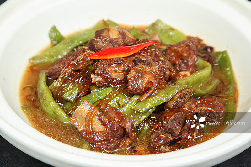 中餐美食-油豆角焖排骨图片素材