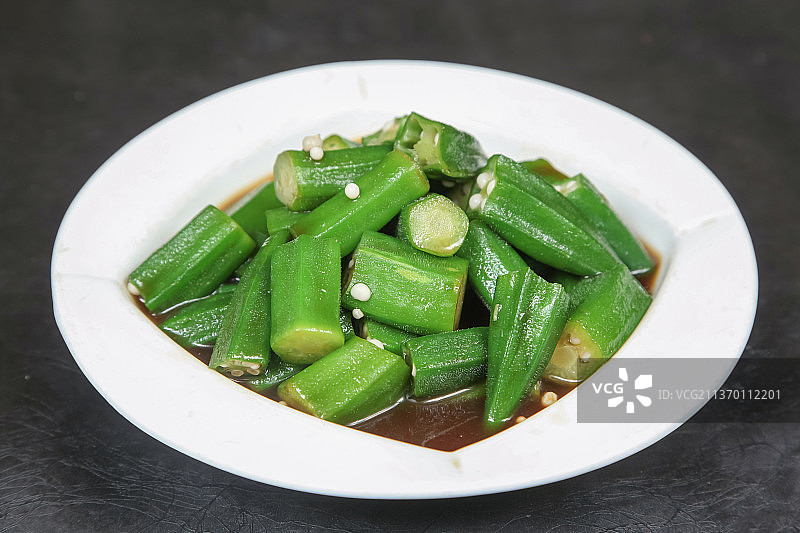 中餐美食-捞汁秋葵图片素材