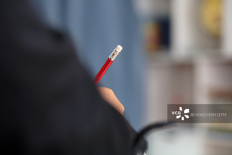 考生在做题图片素材