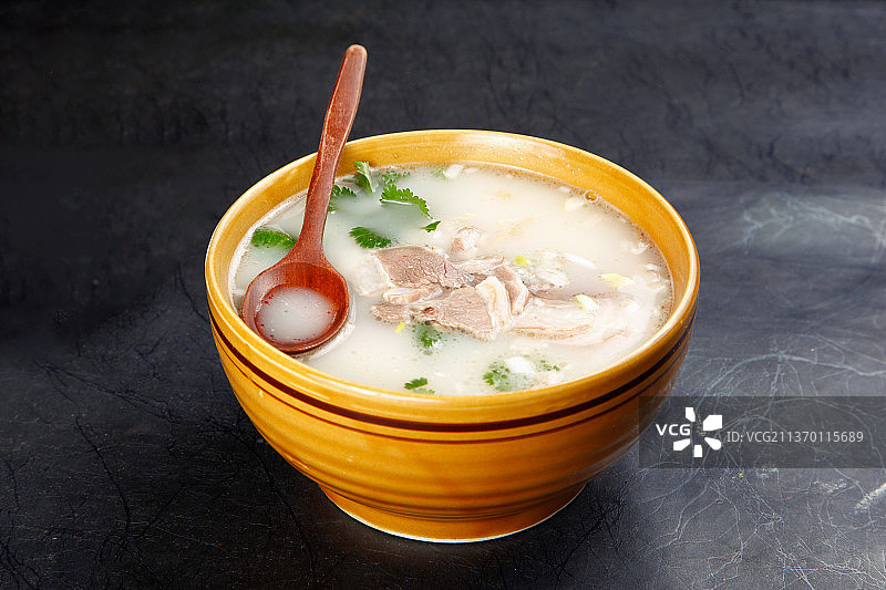 中餐美食-羊肉汤图片素材